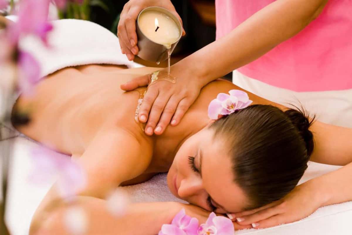 Corso Candle Massage